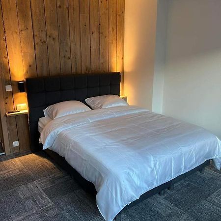 Nieuwe Kamer In Centrum Brugge Met Badkamer ! Bruges Exterior foto
