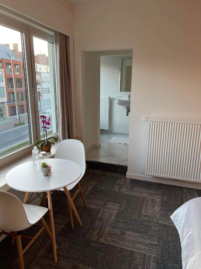 Nieuwe Kamer In Centrum Brugge Met Badkamer ! Bruges Exterior foto